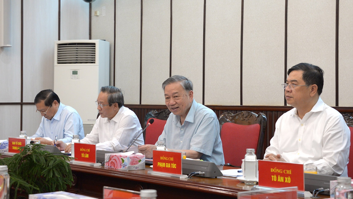 Tổng Bí thư chủ trì cuộc họp với Đảng ủy Bộ GD-ĐT về triển khai Nghị quyết 71